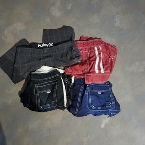 Hurley/Mossimo Mens Shorts 4 Pc BUNDLE